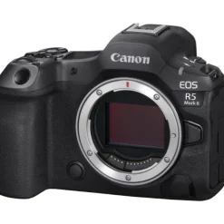 Canon Mirrorless Cameras>EOS R5 II with RF 24-105mm f/4 L IS Lens