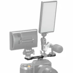 Leofoto Tripod Accessories>AM-8-3 Dual Cold Shoe Adapter with Hot Shoe Mount