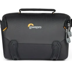 Lowepro Slings, Shoulder & Messenger Bags>Adventura SH 140 III Shoulder Bag - Black