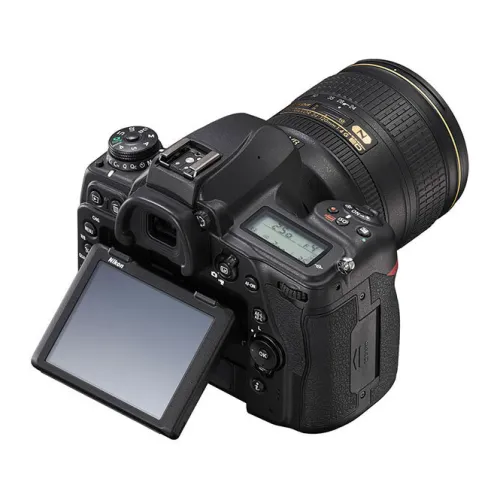 Nikon Dslr Cameras>D780 + 24-120mm f/4G ED VR Lens
