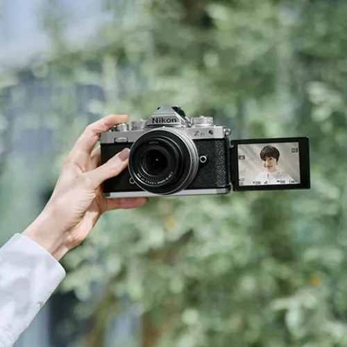 Nikon Mirrorless Cameras>Z fc + Z 16-50mm f/3.5-6.3 VR Lens