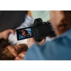 Nikon Mirrorless Cameras><noscript><img width=