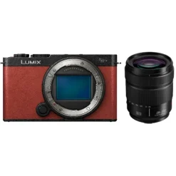 Panasonic Mirrorless Cameras>Lumix S9 Full Frame Mirrorless Camera with 28-200mm Kit - Crimson Red