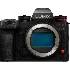 Panasonic Mirrorless Cameras><noscript><img width=