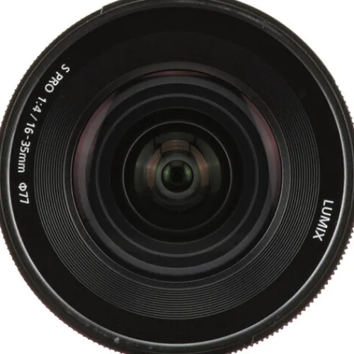 Panasonic L-Mount Alliance Lenses>Lumix S Pro 16-35mm f/4 Lens