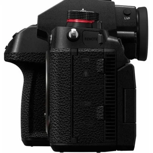 Panasonic Mirrorless Cameras>Lumix S1H Body - Black