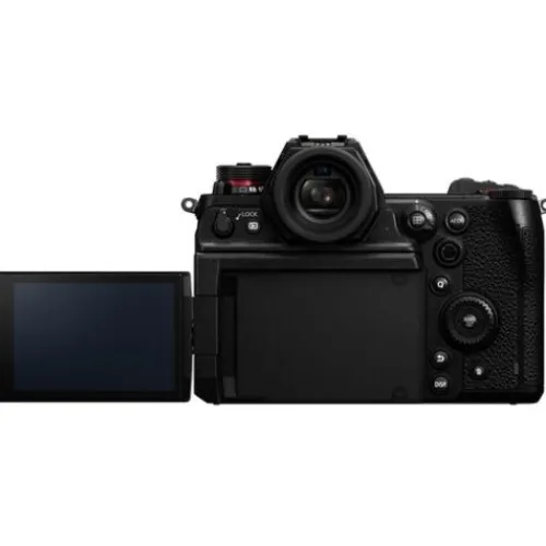 Panasonic Mirrorless Cameras>Lumix S1H Body - Black