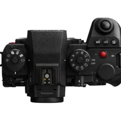 Panasonic Mirrorless Cameras><noscript><img width=