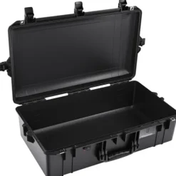 Pelican Hard Cases>1605 Air Camera Case No Foam - Black