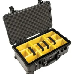Pelican Hard Cases>1510 Protector Case Black with Padded Dividers