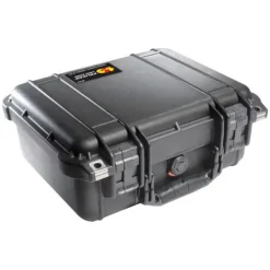 Pelican Hard Cases>1400 Small Camera Case - With Foam