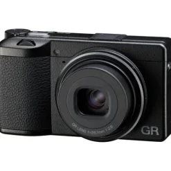 Ricoh Compact Cameras>GR IIIx HDF Digital Camera