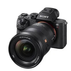Sony Mirrorless Cameras>A7 III + 16-35mm F/2.8 G Master Wide Angle Zoom Lens