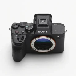Sony Mirrorless Cameras><noscript><img width=