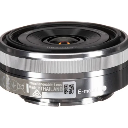 Sony Sony E-Mount>E 16mm f/2.8 Lens