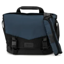 Tenba Slings, Shoulder & Messenger Bags>DNA 9 Messenger Bag - Blue