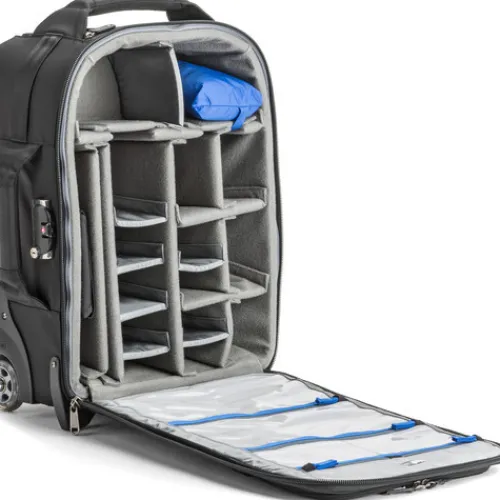 Think Tank Rolling Cases>Airport International V3.0 Camera Bag