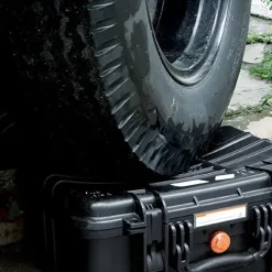 Vanguard Hard Cases><noscript><img width=